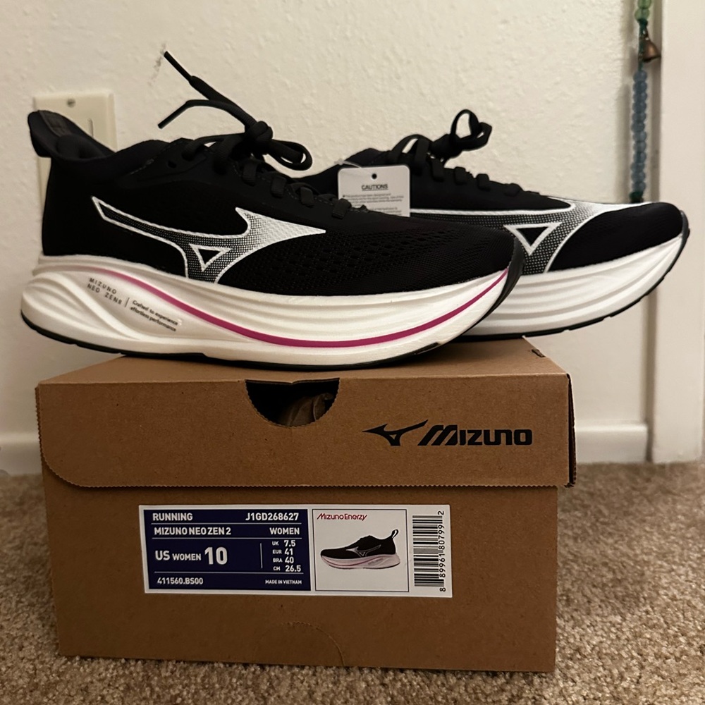 Mizuno Neo Zen 2 Women’s Running Shoe 10 (9.5)